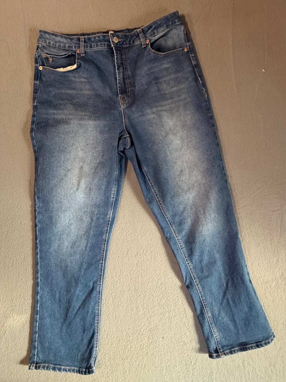 Frye Women's Straight-Leg Jeans in Mid Blue Wash